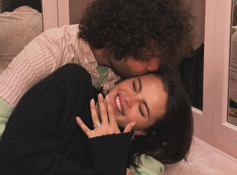 Selena Gomez's engagement ring from Benny Blanco is a "Good For You" lyric reference.