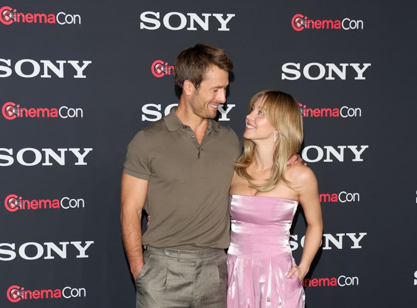 LAS VEGAS, NEVADA - APRIL 24: Glen Powell (L) and Sydney Sweeney of "Anyone But You" attend the Sony...