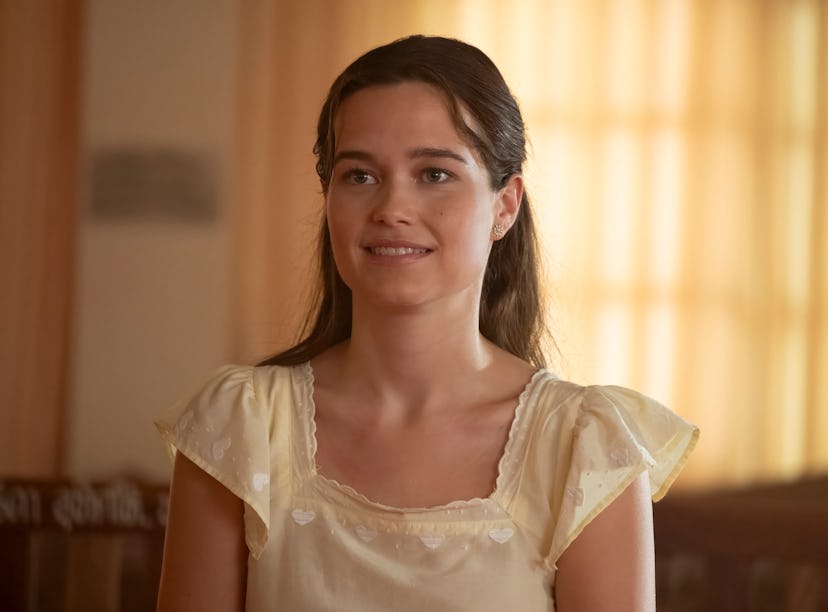 Sarah Catherine Hook as Piper in 'The White Lotus' Season 3