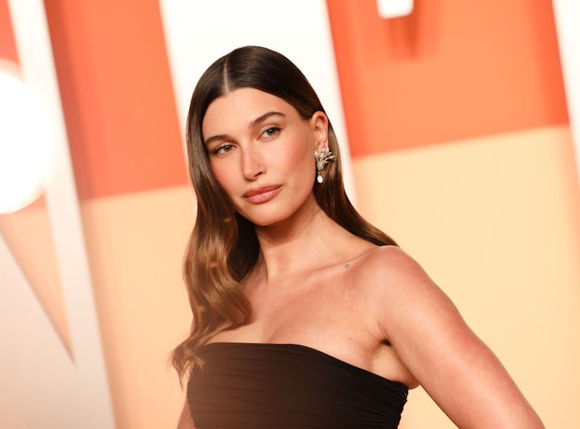 Hailey Bieber's rep responded to a TikTok claiming she hates Selena Gomez.